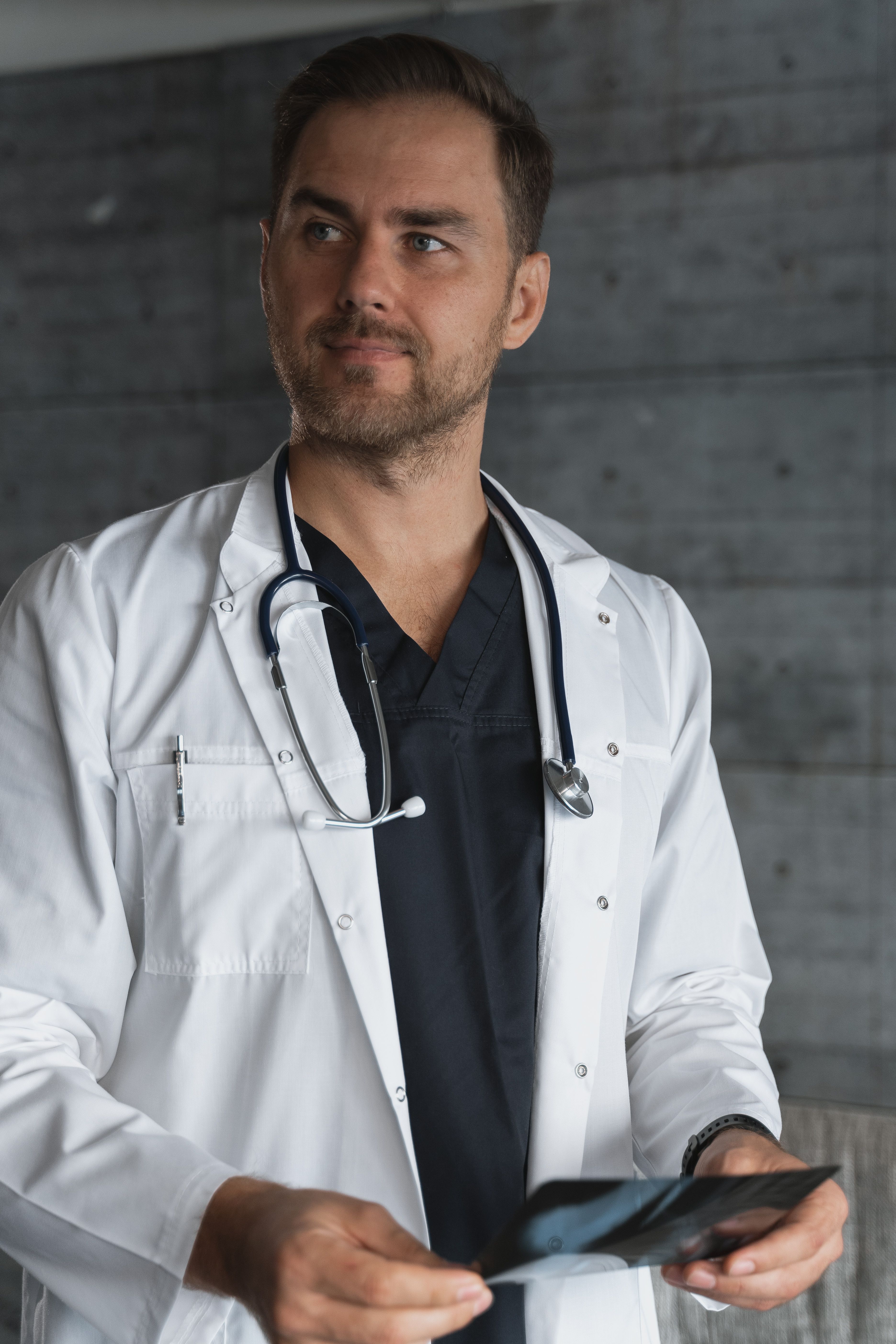 Dr Arthur Freitas — Medicina em Ipatinga, MG